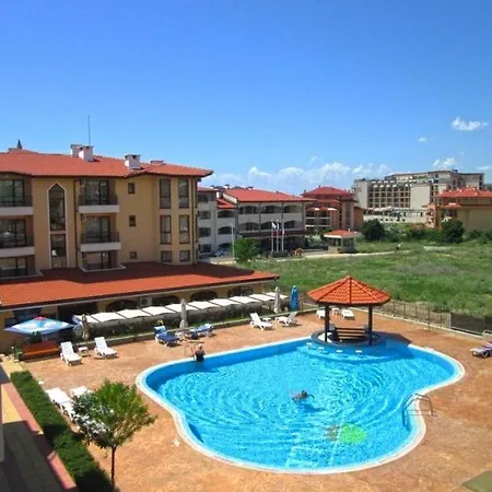 Apart Hotel Aqua Dreams Свети Влас Екстериор снимка