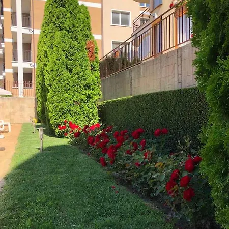 Apart Hotel Aqua Dreams Свети Влас Екстериор снимка
